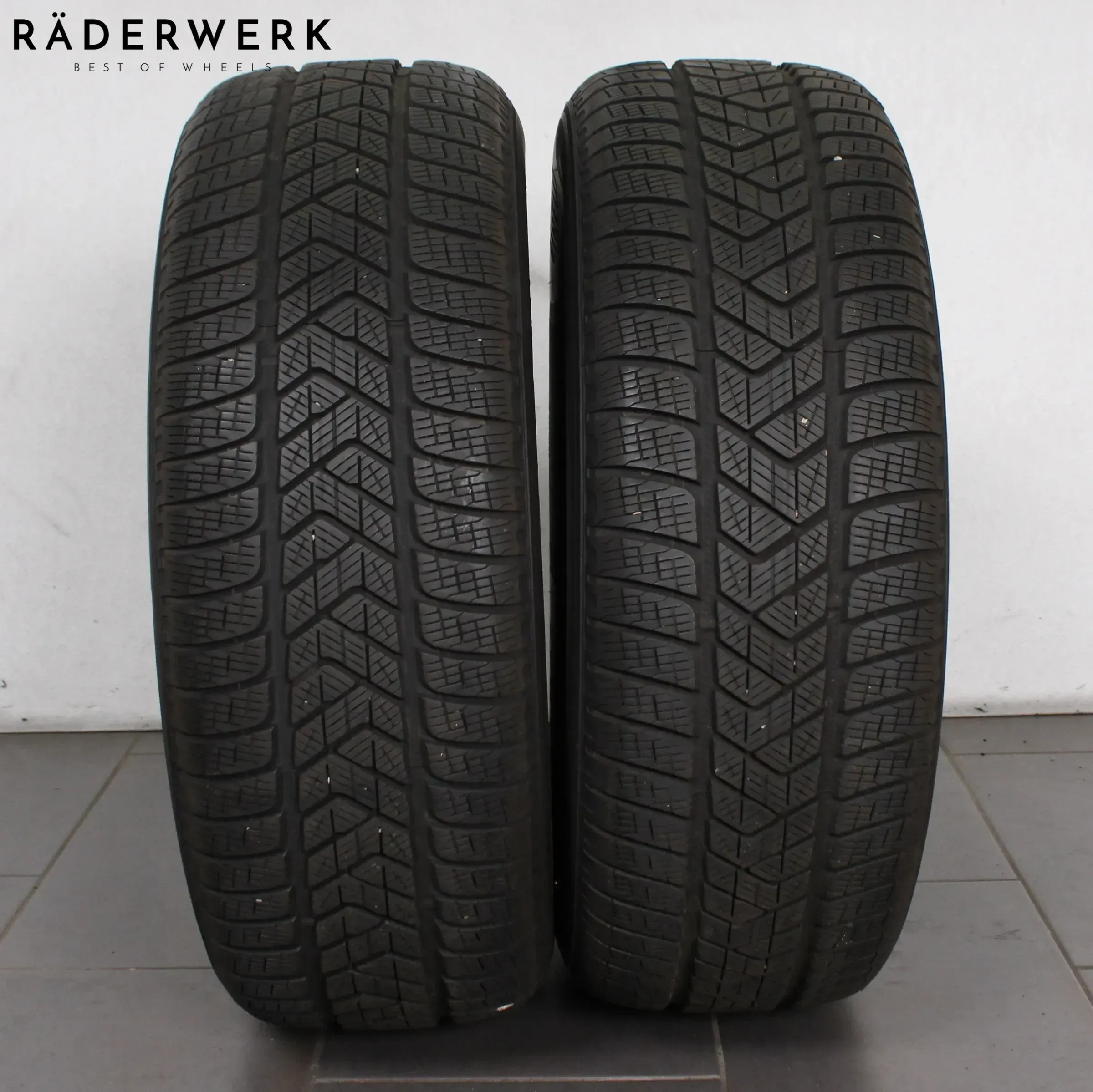 2x Winterreifen 235 65 R17 104HAO Pirelli Scorpion Winter Dot: 2024 5,5-6mm - Bild 1