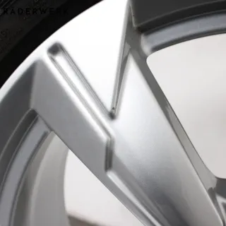 18 Zoll original Audi A6 4K C8 4K0601025D Alufelgen Winterreifen Winterräder . - Bild 7