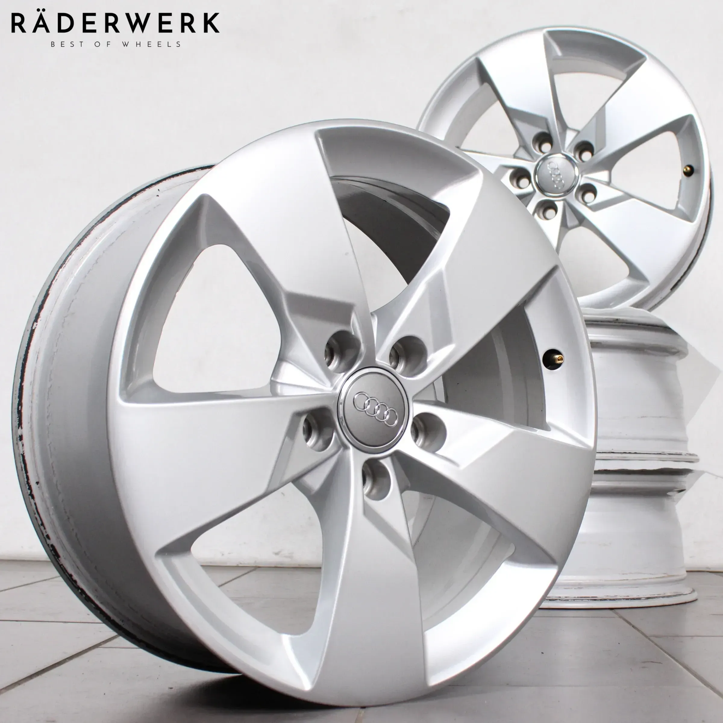 17 Zoll original Audi TT 8S 8S0071497 Alufelgen Felgen 4 Stück - Bild 1