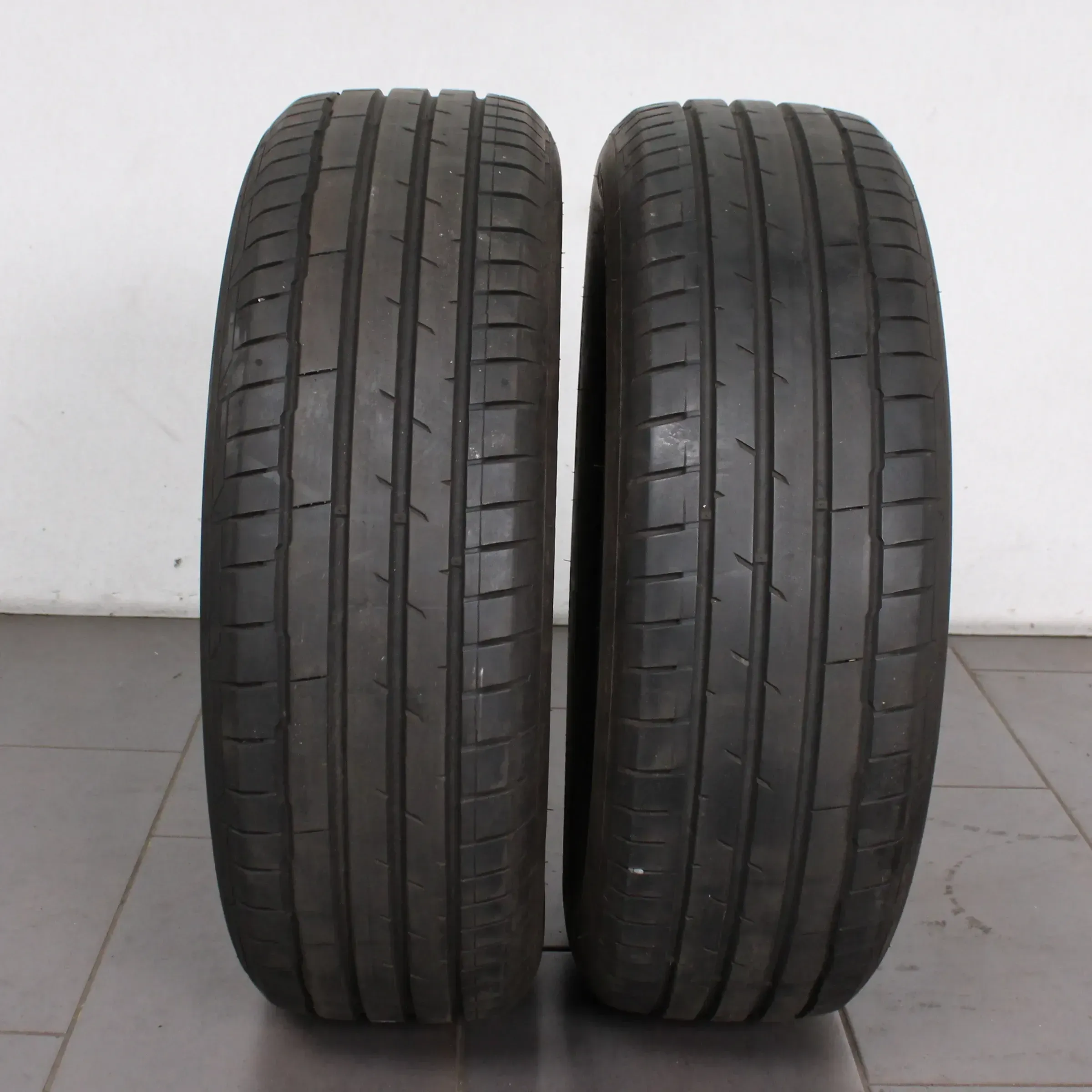 2x Sommerreifen 215 65 R17 99V AO Hankook Ventus S1 evo3 Dot: 2921 6mm - Bild 1