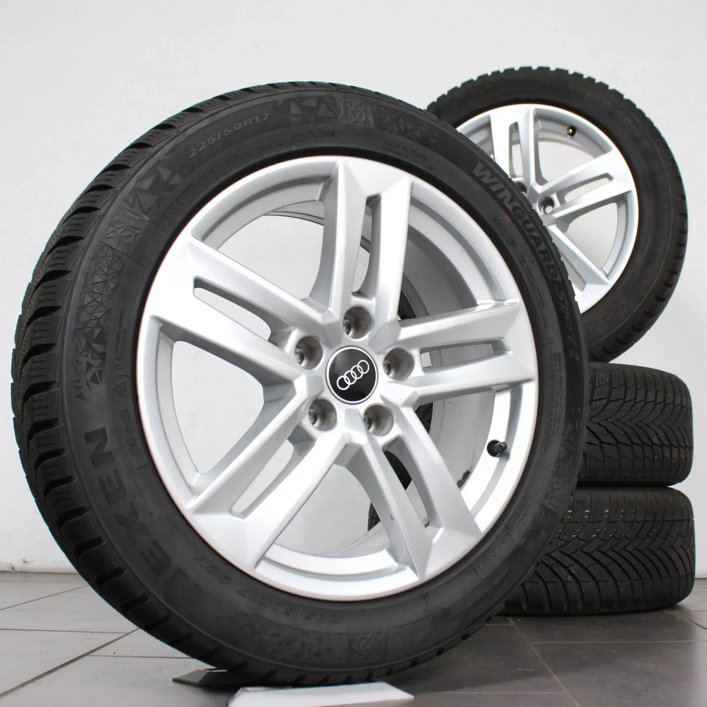 17 Zoll original Audi A4 S4 8W B9 8W0601025P Alufelgen Winterräder 8,5mm 2025 - Bild 1