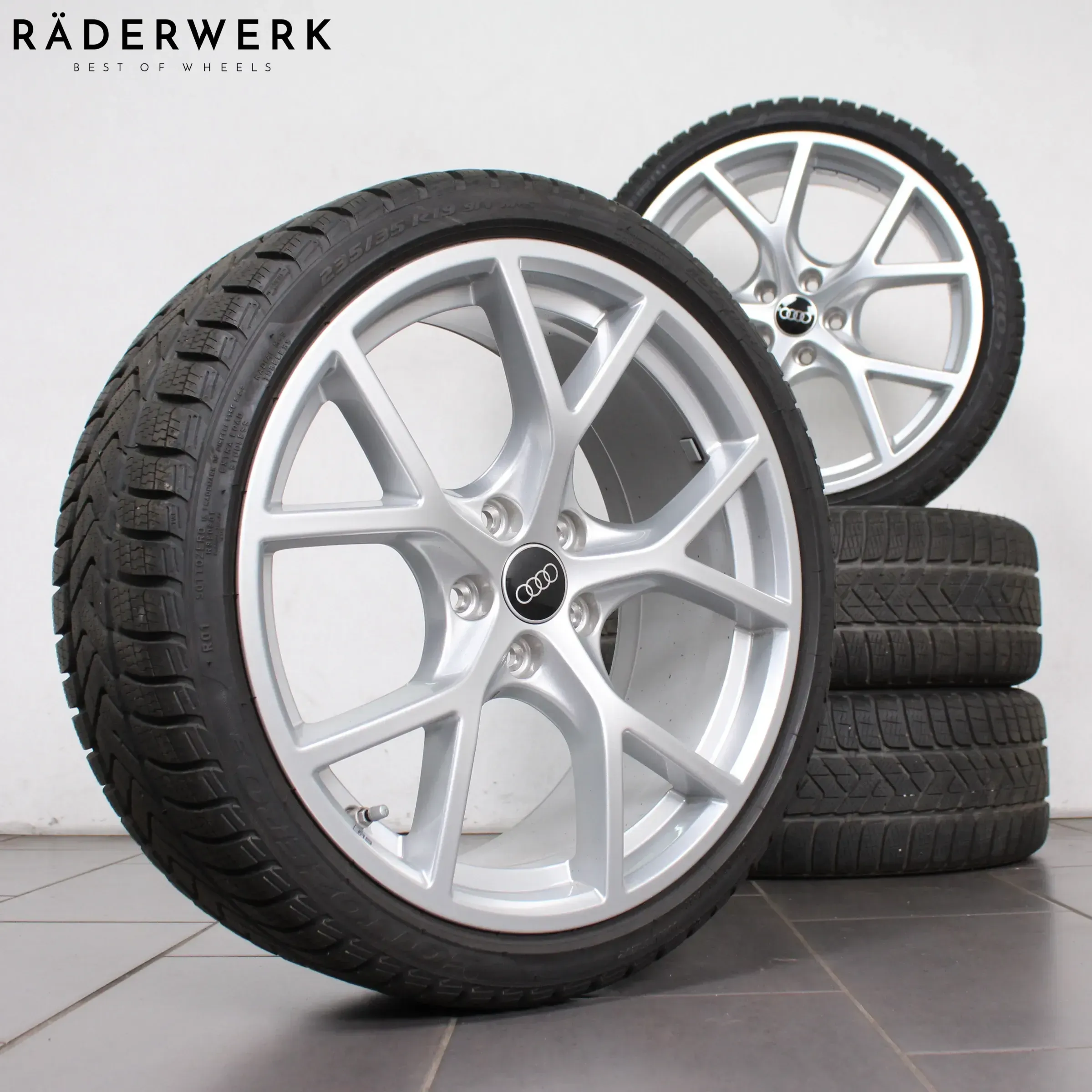19 Zoll original Audi RS3 8Y 8Y0601025CA Alufelgen Winterreifen Winterräder - Bild 1