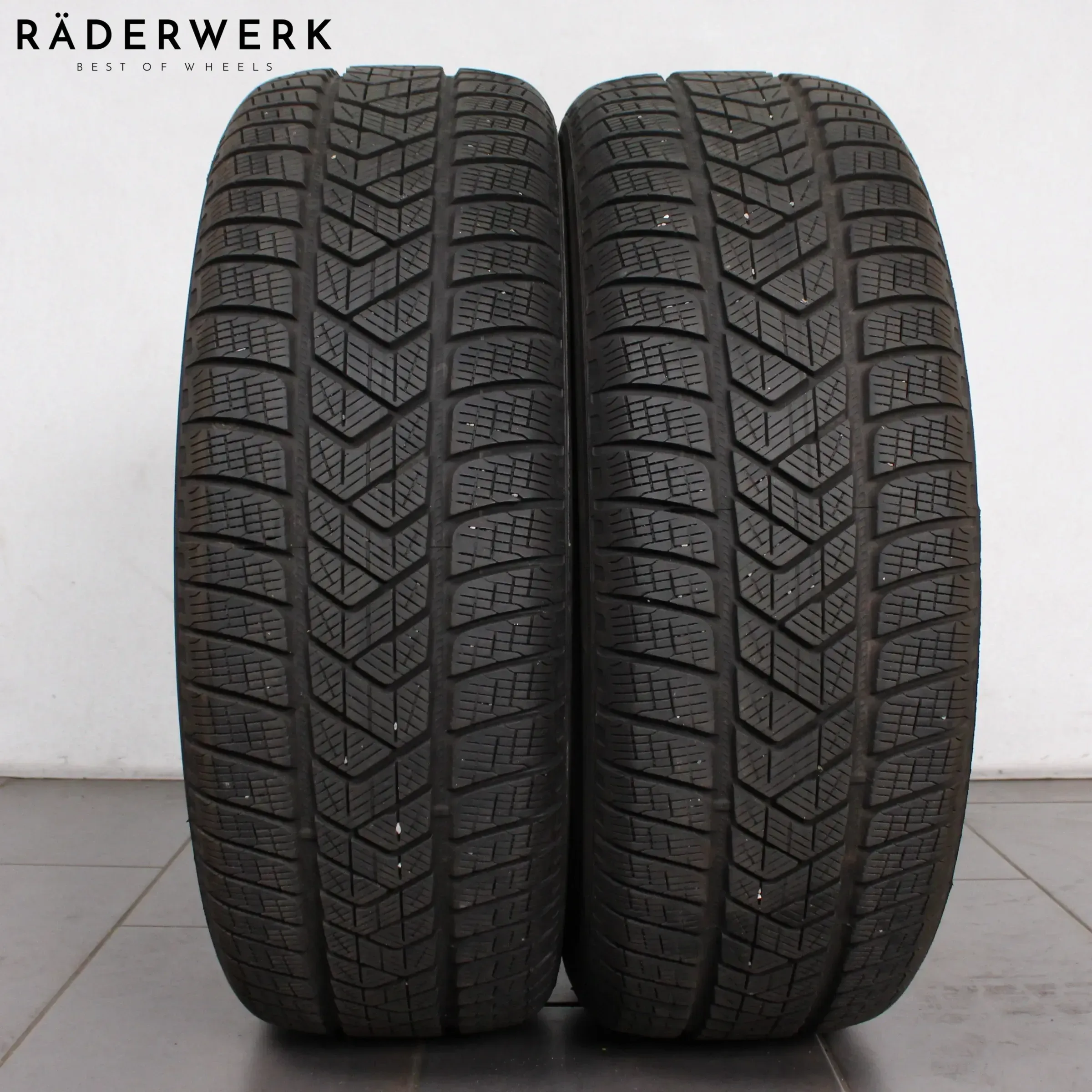 2x Winterreifen 235 65 R17 104HAO Pirelli Scorpion Winter 3024 7-7,5mm - Bild 1