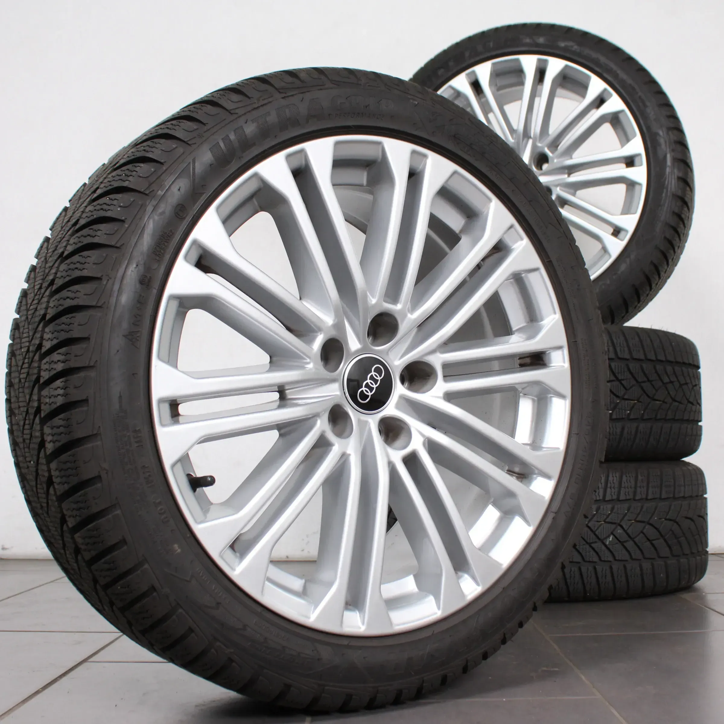 18 Zoll original Audi A5 S5 F5 8W0601025EE Alufelgen Winterräder C-5-9-H - Bild 1