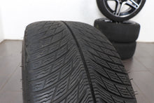 Laden Sie das Bild in den Galerie-Viewer, 18 Zoll original Mercedes A-Klasse W177 A35 AMG A1774011800 Alufelgen Winterreifen (ae38f)