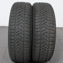 Laden Sie das Bild in den Galerie-Viewer, 2 Stück Pirelli Scorpion Winter 215 65 R17 99H M+S PKW Winterreifen (2ed2f)