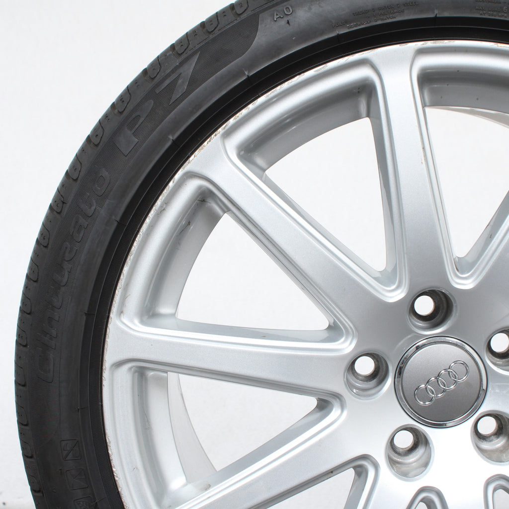 18 Zoll original Audi TT TTS 8J 8J0601025AA Alufelgen Sommerreifen (c3f8e)