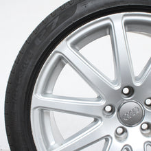 Laden Sie das Bild in den Galerie-Viewer, 18 Zoll original Audi TT TTS 8J 8J0601025AA Alufelgen Sommerreifen (c3f8e)