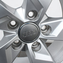 Laden Sie das Bild in den Galerie-Viewer, 17 Zoll original Audi TT TTS 8S 8S0601025J Alufelgen Winterreifen (b976c)