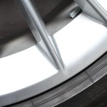 Laden Sie das Bild in den Galerie-Viewer, 17 Zoll original Audi A3 S3 8Y 8Y0601025B Alufelgen Sommerreifen (12614)