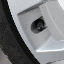 Laden Sie das Bild in den Galerie-Viewer, 18 Zoll original Audi A4 S4 B9 8W 8W0601025H Alufelgen Winterreifen (6ac80)