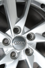 Laden Sie das Bild in den Galerie-Viewer, 16 Zoll original Audi A4 8W B9 8W0601025B Alufelgen Winterreifen (d1c8c)