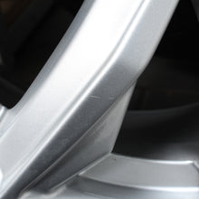 Laden Sie das Bild in den Galerie-Viewer, 17 Zoll original Audi Q5 FY 8OA601025J Alufelgen Winterreifen (ccb40)
