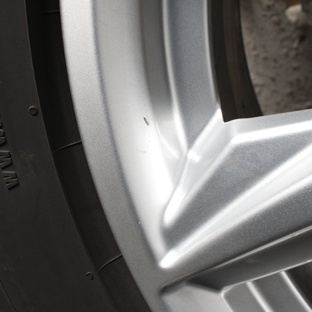 17 Zoll original Audi Q5 FY 8OA601025J Alufelgen Winterreifen (2561a)