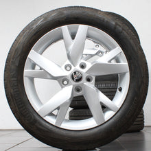 Laden Sie das Bild in den Galerie-Viewer, 17 Zoll original Skoda Octavia Mk4 A8 5E3601025 Alufelgen Sommerreifen (808d5)