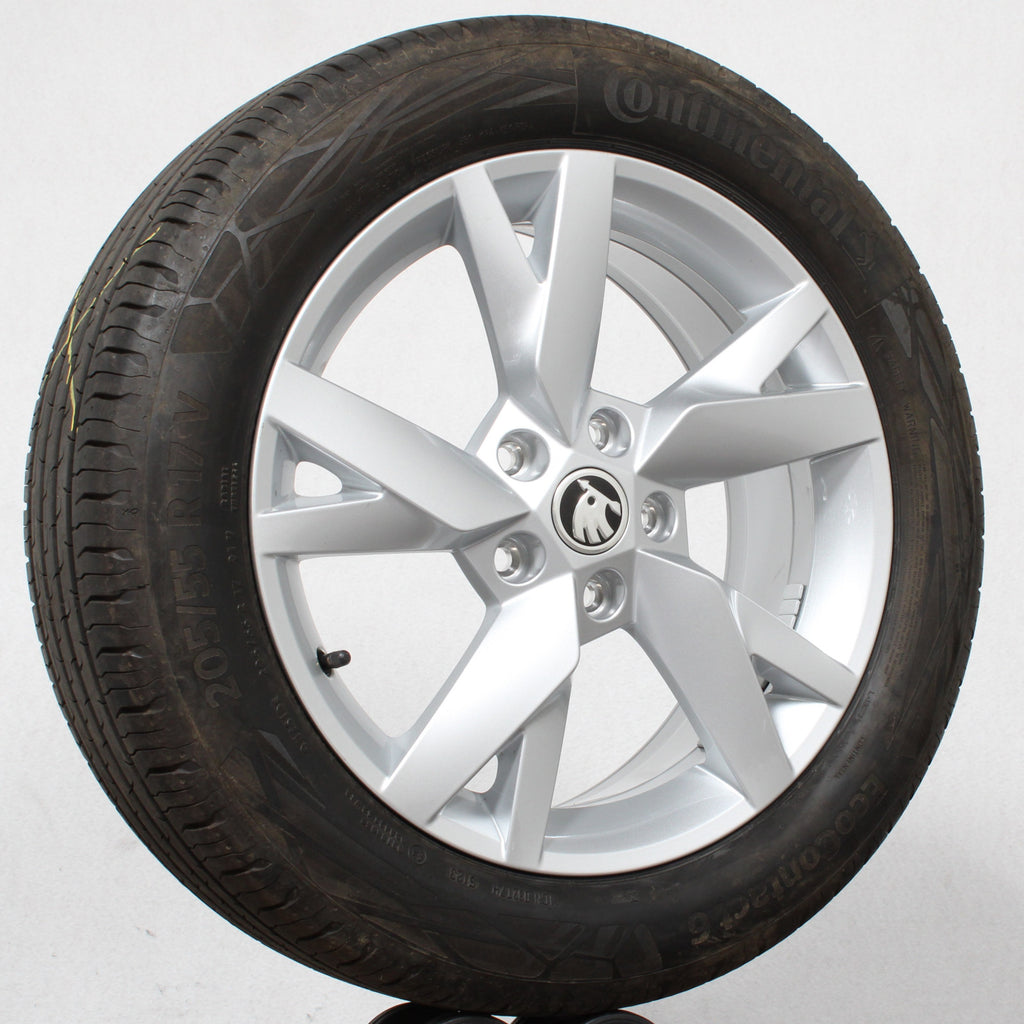 17 Zoll original Skoda Octavia Mk4 A8 5E3601025 Alufelgen Sommerreifen (808d5)