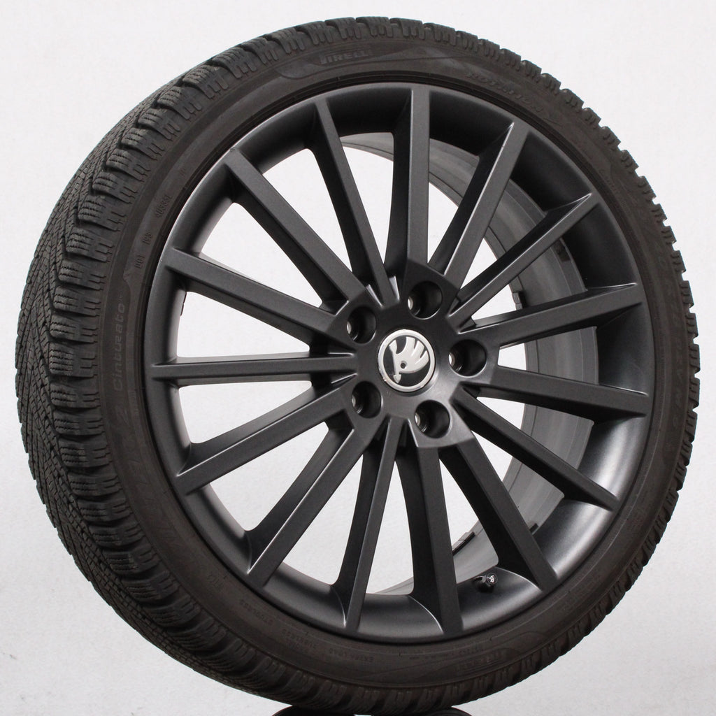 18 Zoll original Skoda Octavia III 5E 5E0601025AG Turini Alufelgen Winterreifen (cfb76)