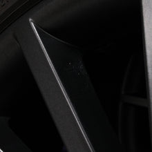 Laden Sie das Bild in den Galerie-Viewer, 18 Zoll original Skoda Octavia III 5E 5E0601025AG Turini Alufelgen Winterreifen (cfb76)