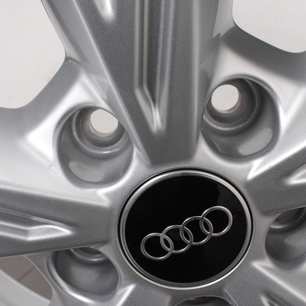 19 Zoll original Audi Q4 e-tron 89A601025B Alufelgen Winterreifen (8913b)