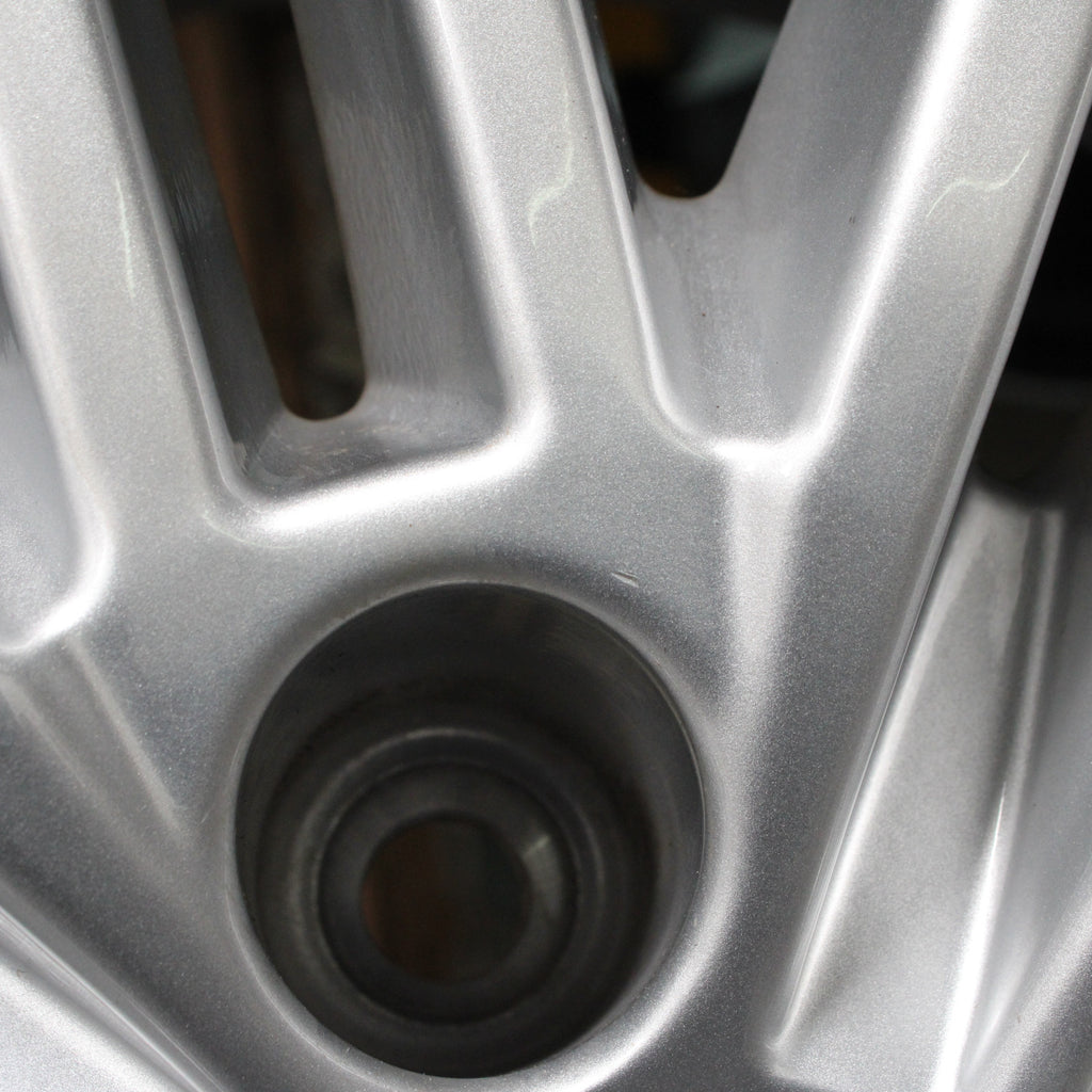 18 Zoll original Audi A5 S5 F5 8W 8W0601025EE Alufelgen Winterreifen (61b51)