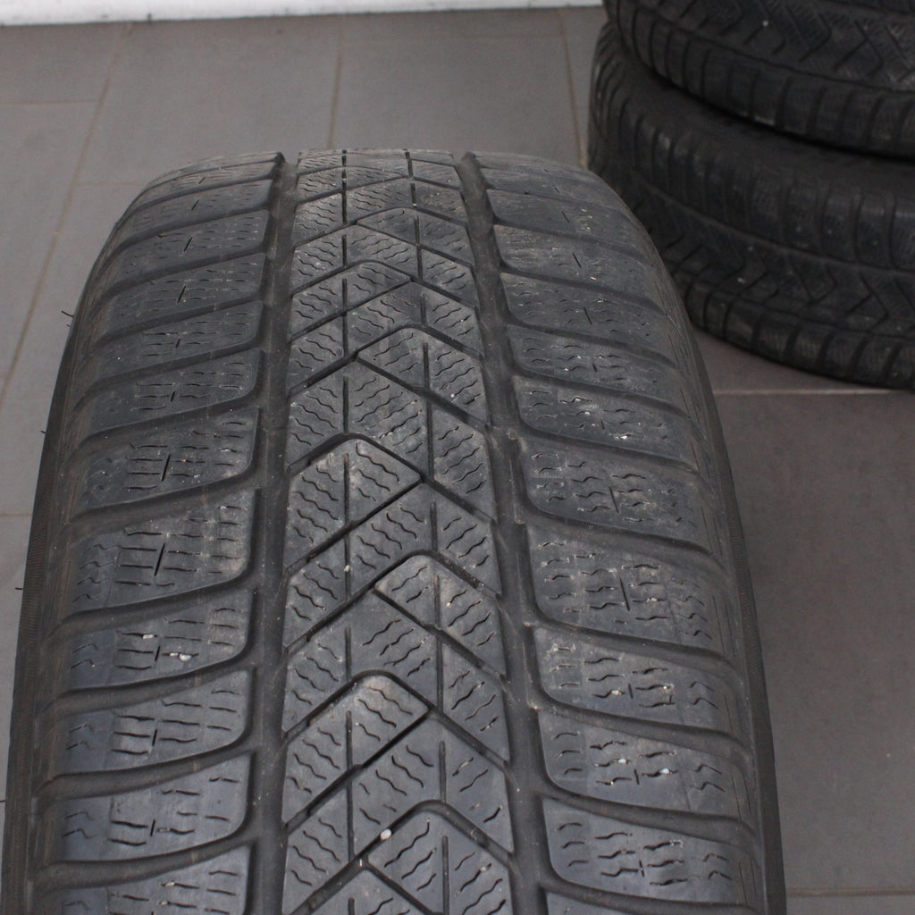 18 Zoll original Audi A7 C8 4K8 4K8601025A Alufelgen Winterreifen (4ba50)