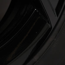 Laden Sie das Bild in den Galerie-Viewer, 17 Zoll original Audi Q3 F3 II 83A 83A071497A Alufelgen Winterreifen (8ceda)