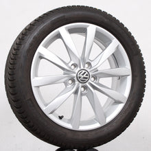 Laden Sie das Bild in den Galerie-Viewer, 17 Zoll original VW Golf 7 VII 5G 5G0601025K Dijon  Alufelgen Winterreifen (72e4d)