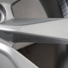 Laden Sie das Bild in den Galerie-Viewer, 17 Zoll original VW Golf 7 VII 5G 5G0601025K Dijon  Alufelgen Winterreifen (72e4d)