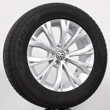 Laden Sie das Bild in den Galerie-Viewer, 17 Zoll original VW Tiguan ll Allspace 5NA 5NA601025 Alufelgen Winterreifen (47073)