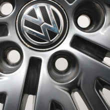 Laden Sie das Bild in den Galerie-Viewer, 17 Zoll original VW Polo Mk5 6R 6C 6R0601025AE Alufelgen Winterreifen (199f1)
