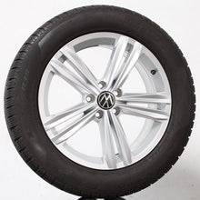 Laden Sie das Bild in den Galerie-Viewer, 18 Zoll original VW Tiguan ll Allspace 5NA601025M Alufelgen Winterreifen (acad6)