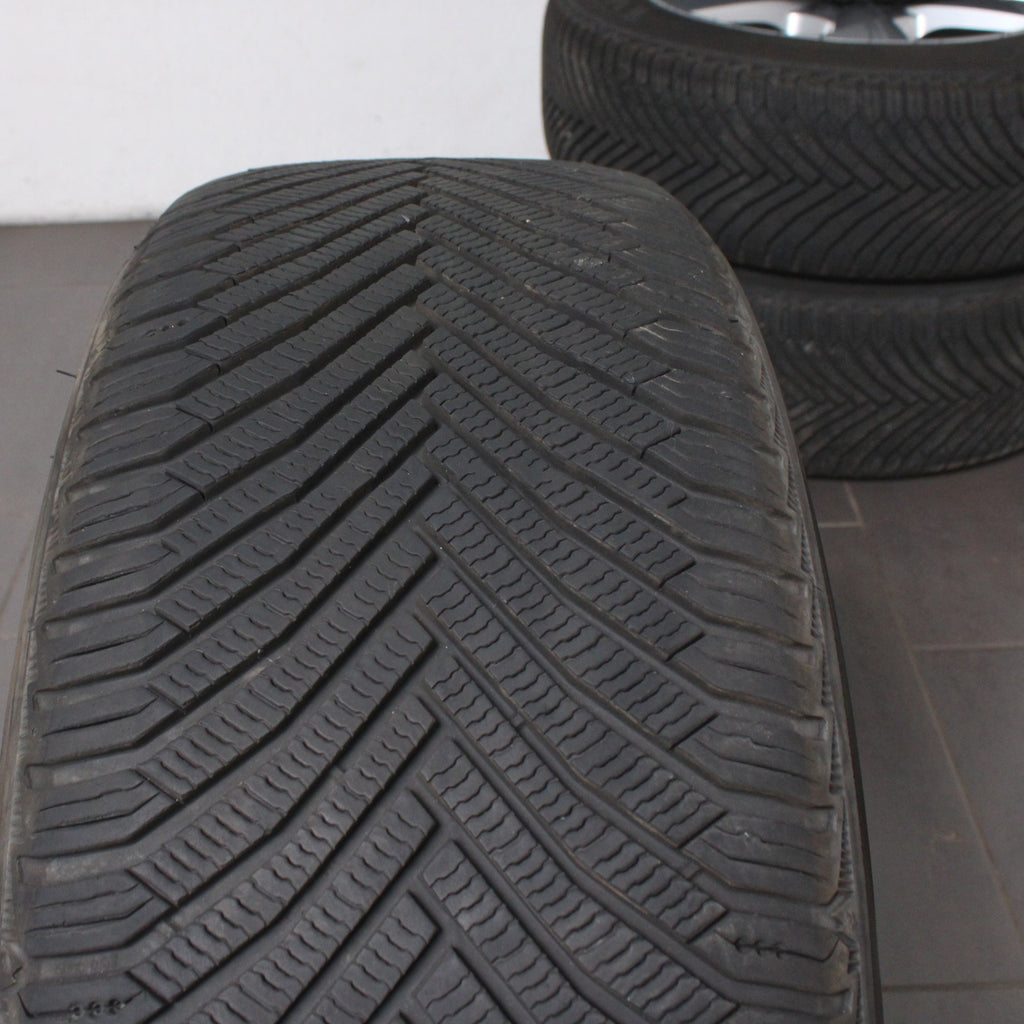 18 Zoll original Audi A6 4K C8 4K0601025D Alufelgen Winterreifen (0765b)