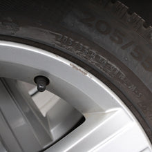 Laden Sie das Bild in den Galerie-Viewer, 16 Zoll original VW Golf 7 5G 5G0601025A Dover Alufelgen Winterreifen (1ab81)