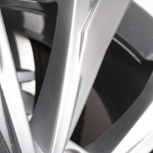 Laden Sie das Bild in den Galerie-Viewer, 17 Zoll original VW Tiguan ll Allspace 5NA 5NA601025 Alufelgen Winterreifen (bca61)