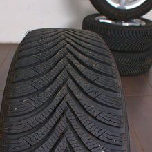Laden Sie das Bild in den Galerie-Viewer, 16 Zoll original Audi Q2 GA 81A071496A Alufelgen Winterreifen (2962e)