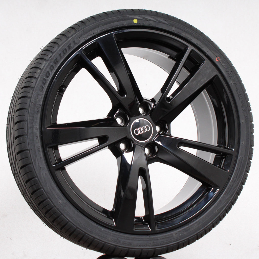 19 Zoll original Audi A3 S3 8V 8V0601025FK Alufelgen Sommerreifen (44e1f)