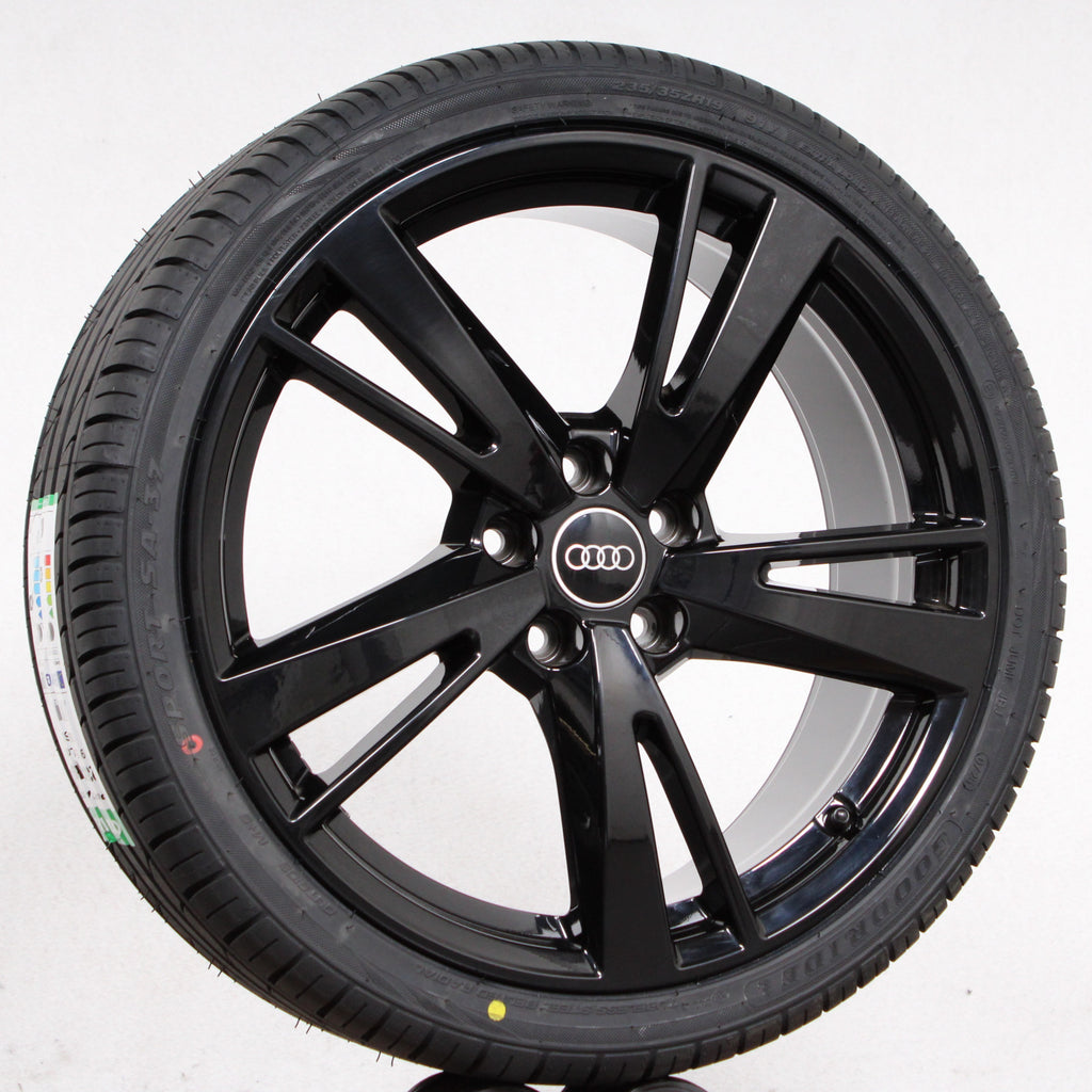 19 Zoll original Audi A3 S3 8V 8V0601025FK Alufelgen Sommerreifen (44e1f)