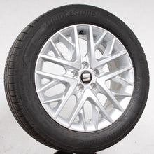 Laden Sie das Bild in den Galerie-Viewer, 16 Zoll original Seat Ibiza Mk5 6F KJ1 6F0601025M Alufelgen Sommerreifen (6877e)