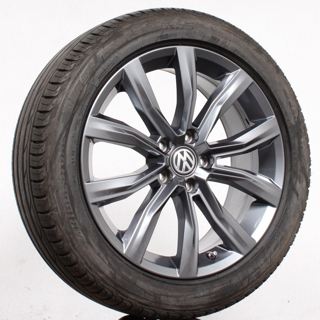 18 Zoll original VW T-Roc 2GA A11 AC7 2GA601025L Grange Hill Alufelgen Sommerreifen (d8096)
