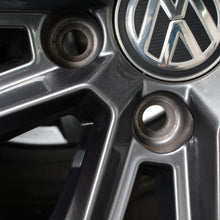 Laden Sie das Bild in den Galerie-Viewer, 18 Zoll original VW T-Roc 2GA A11 AC7 2GA601025L Grange Hill Alufelgen Sommerreifen (d8096)