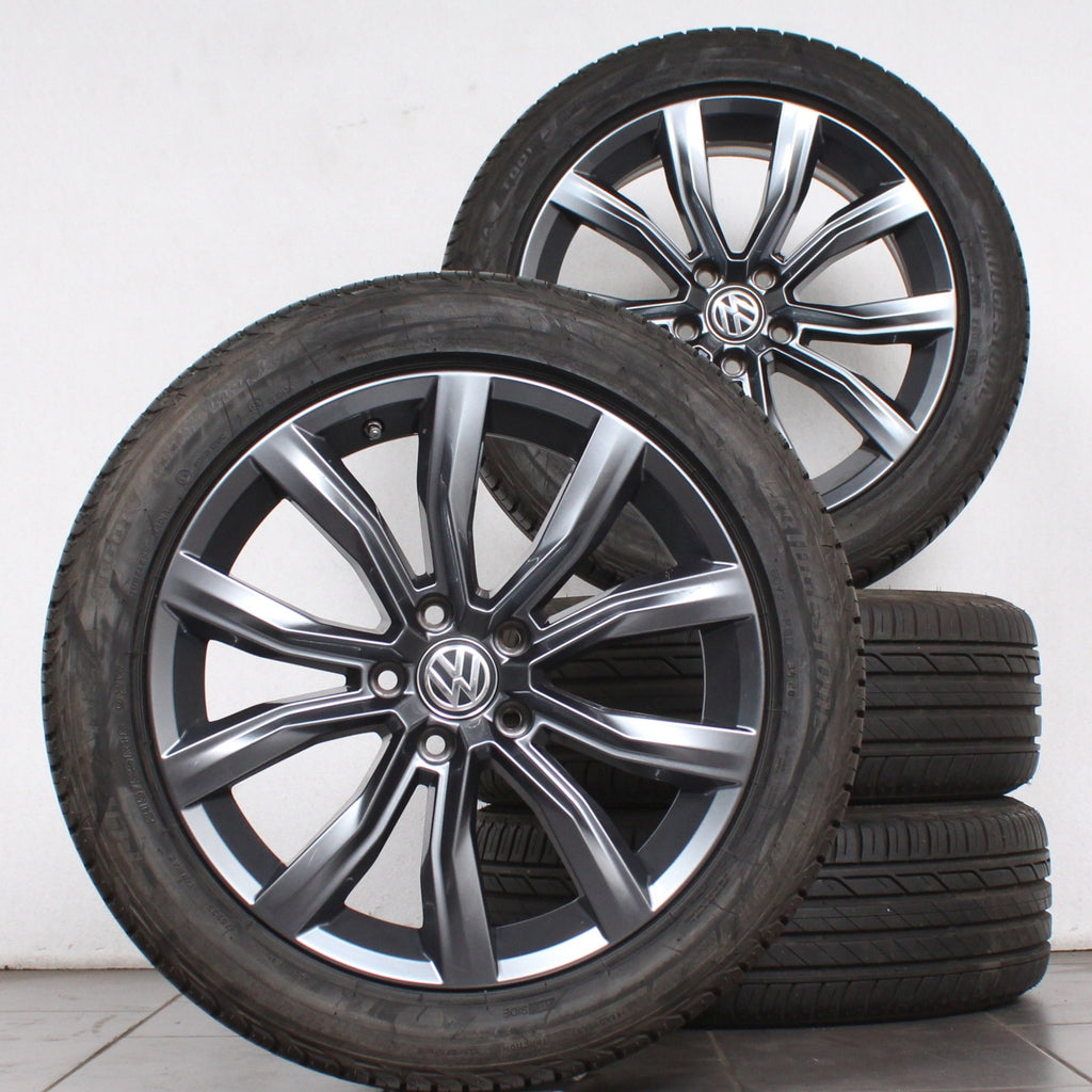 18 Zoll original VW T-Roc 2GA A11 AC7 2GA601025L Grange Hill Alufelgen Sommerreifen (d8096)