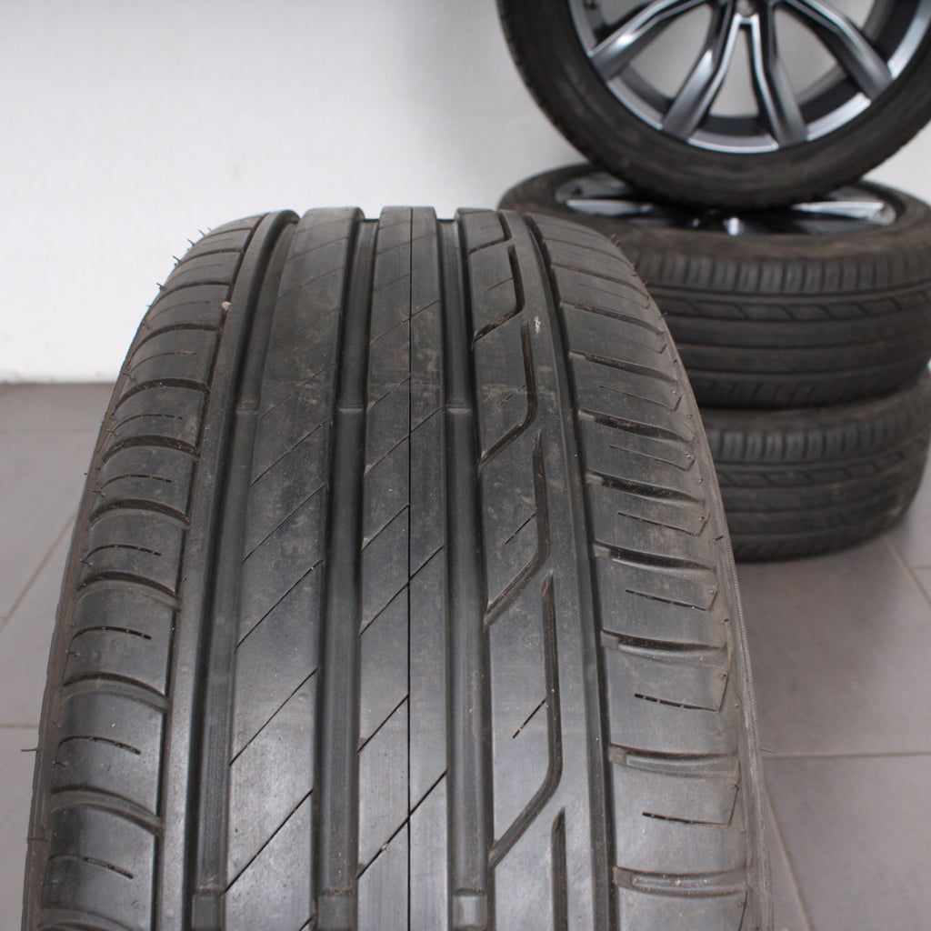 18 Zoll original VW T-Roc 2GA A11 AC7 2GA601025L Grange Hill Alufelgen Sommerreifen (d8096)