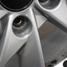 Laden Sie das Bild in den Galerie-Viewer, 16 Zoll original Audi A4 8W B9 8W0601025B Alufelgen Winterreifen (3020e)