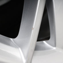 Laden Sie das Bild in den Galerie-Viewer, 16 Zoll original Audi A4 8W B9 8W0601025B Alufelgen Winterreifen (3020e)