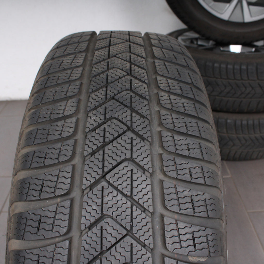 18 Zoll original BMW X1 U11 iX1 U11 X2 U10 6898040 Alufelgen Winterreifen (a5ac8)