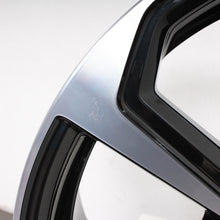 Laden Sie das Bild in den Galerie-Viewer, 19 Zoll original Audi Q3 F3 83A 83A601025D Alufelgen (6ca16)