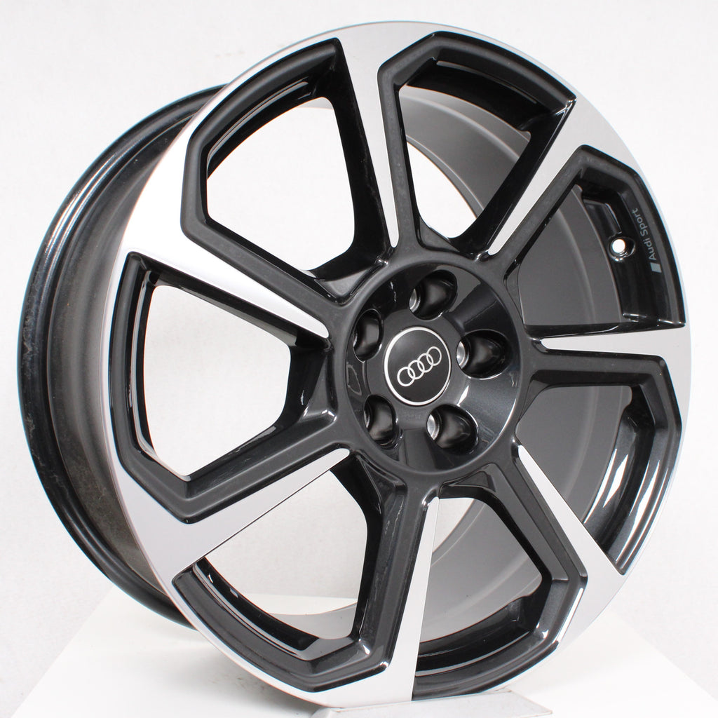 19 Zoll original Audi Q3 F3 83A 83A601025D Alufelgen (6ca16)