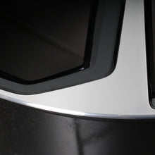 Laden Sie das Bild in den Galerie-Viewer, 19 Zoll original Audi Q3 F3 83A 83A601025D Alufelgen (a5a63)