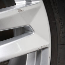 Laden Sie das Bild in den Galerie-Viewer, 17 Zoll original Audi A4 S4 8W B9 8W0601025P Alufelgen Winterreifen (03b26)