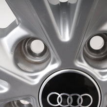 Laden Sie das Bild in den Galerie-Viewer, 17 Zoll original Audi Q5 FY 8OA601025J Alufelgen Winterreifen (a9194)